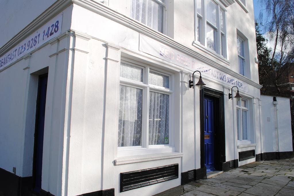 Ferry House Lodge Portsmouth Dış mekan fotoğraf